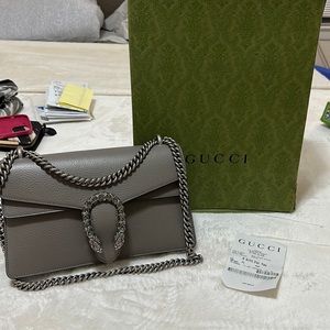 Gray Leather gucci bag